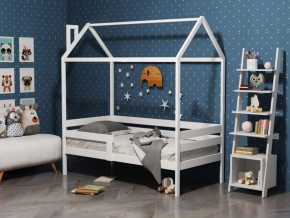 Детская кровать-домик из массива березы Соня-6 (800*1600) Белый/Лак в Новоуральске - novouralsk.mebel-74.com | фото